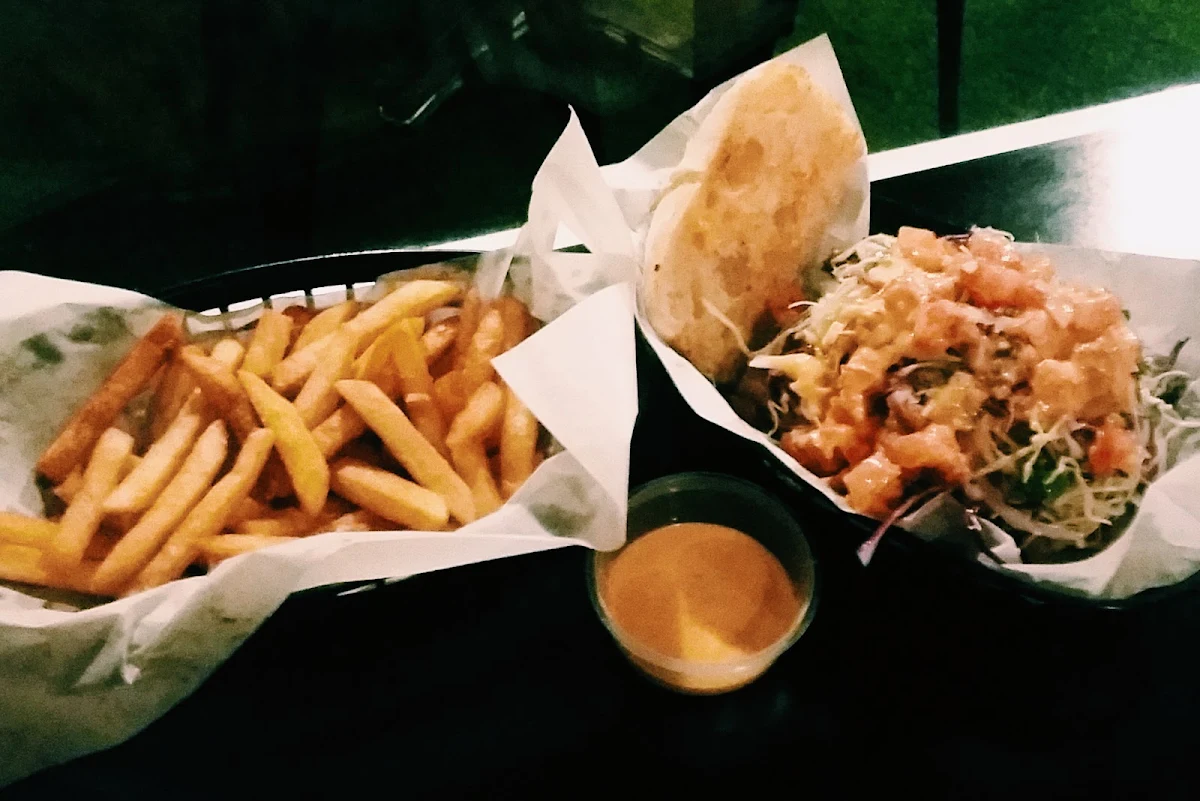 Whole Hog Burger, Piggy Food Co