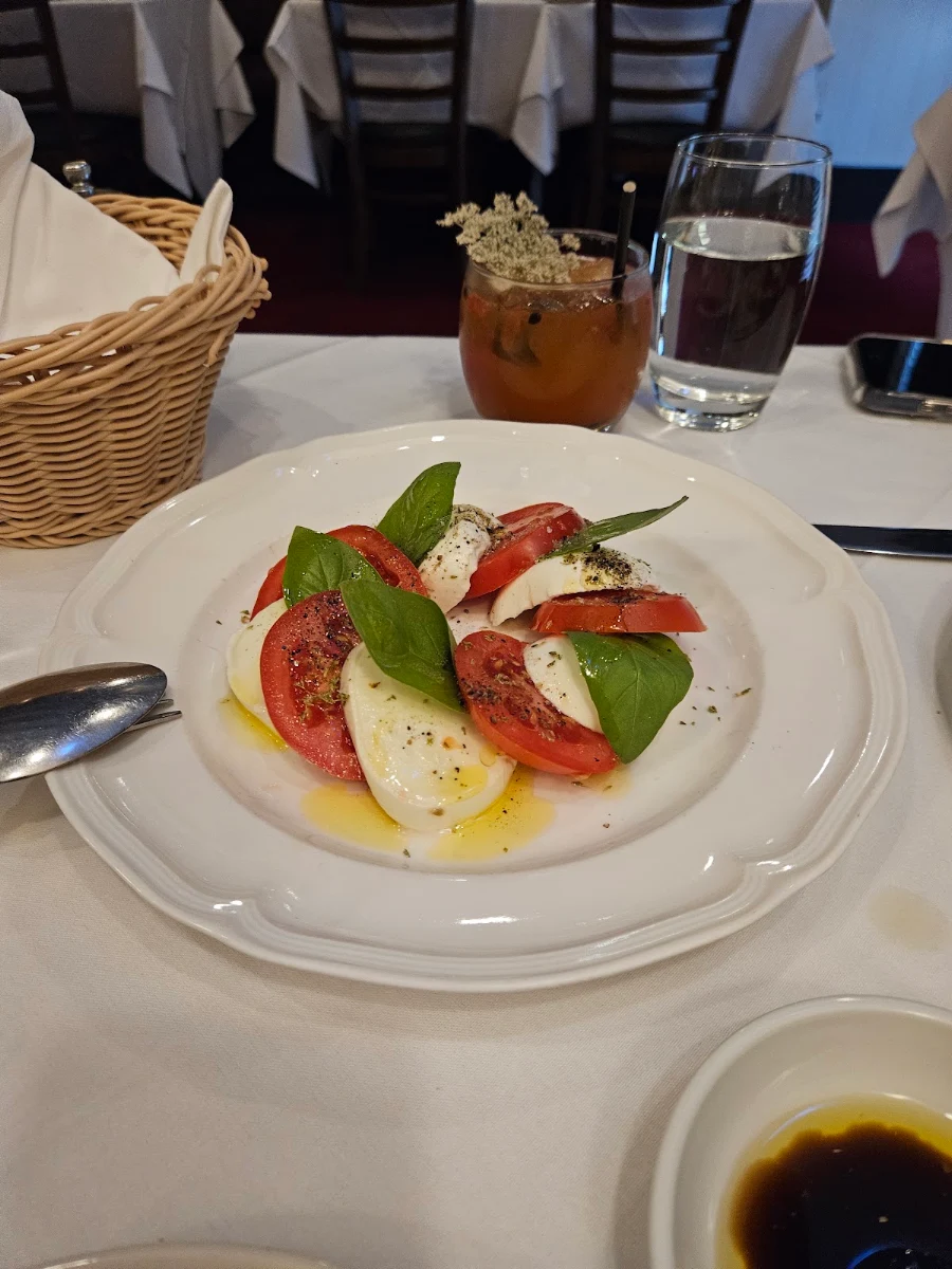 Caprese, SUD Food and Wine