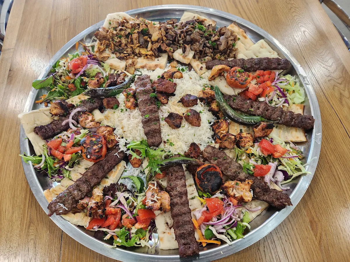 Highlights, Al Sultan Restaurant & Shisha Lounge