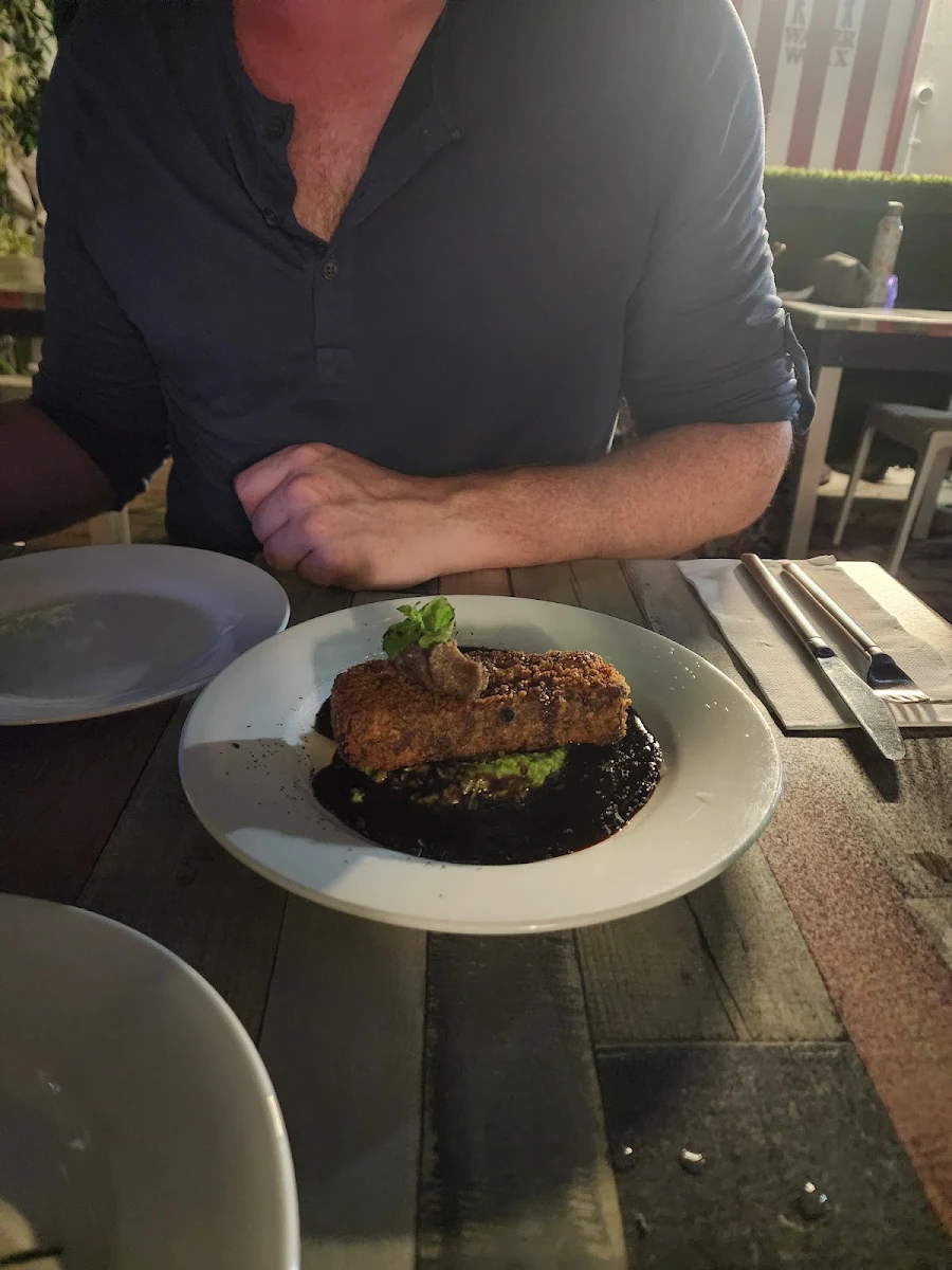 Highlights, Garden of Eating BYO Restaurant