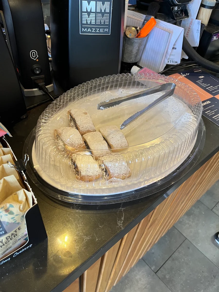 Biscotti, Fahrenheit Coffee & Dining