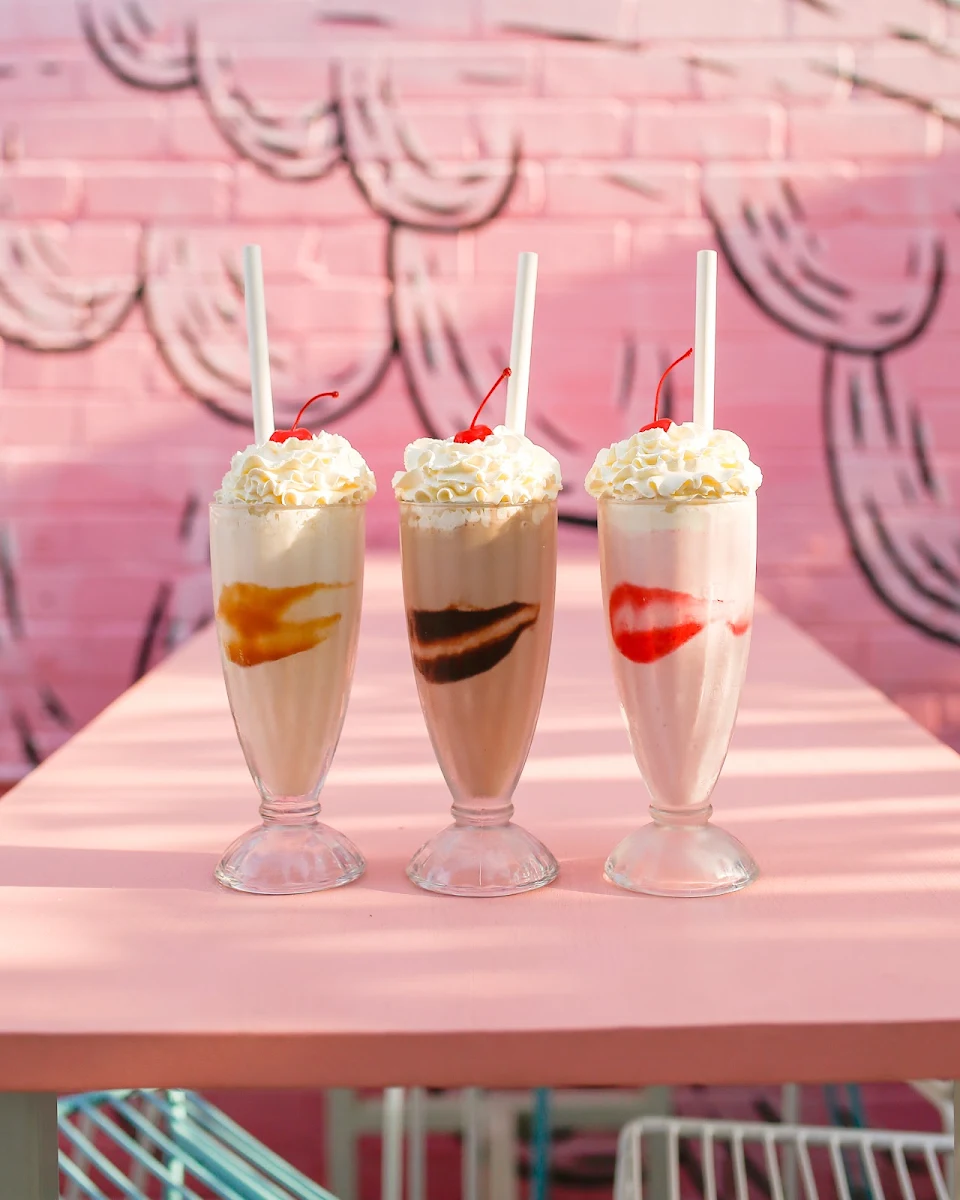 Shakes, SUNSET DINER