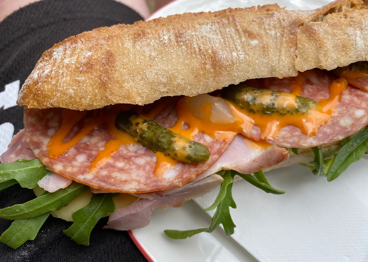 Highlights, Au Croissanterie