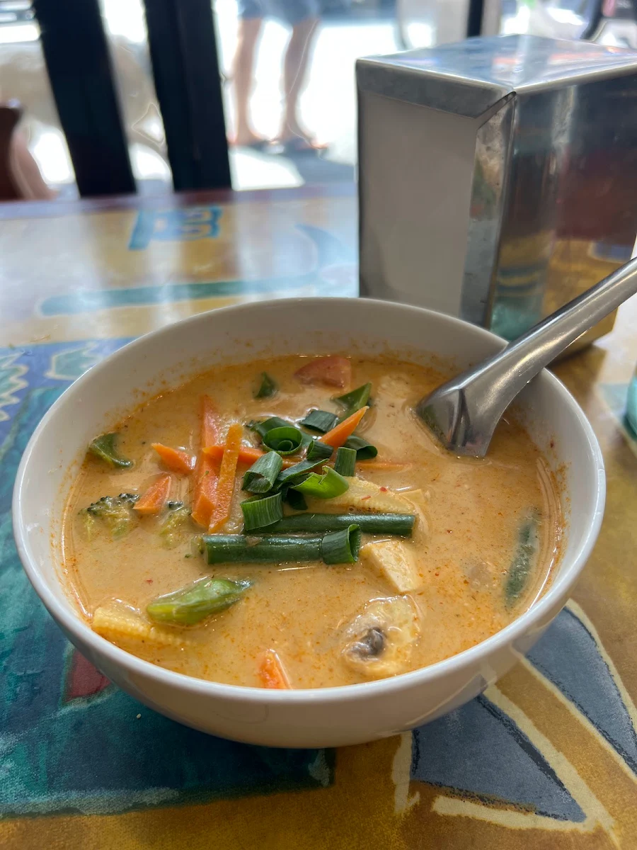 Laksa, Thai Volunteer