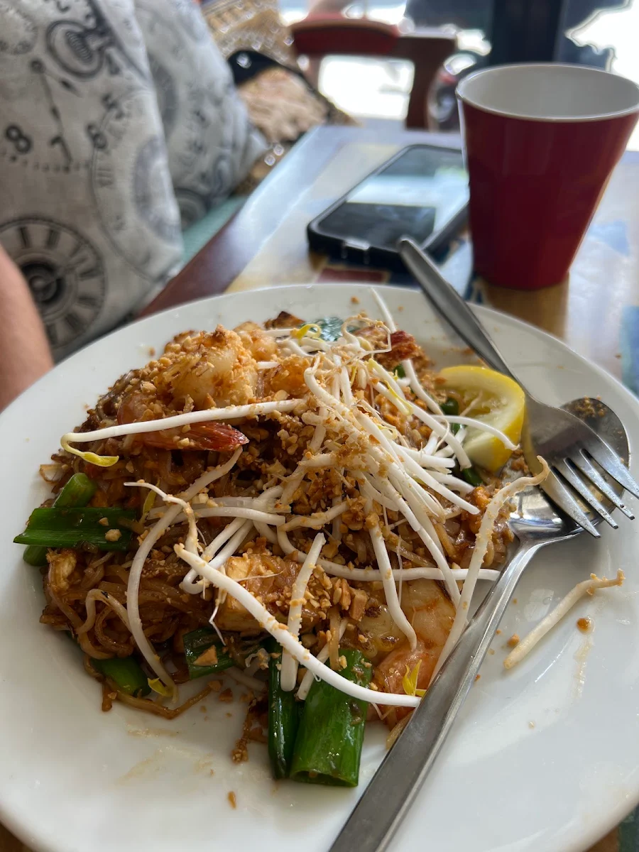 Pad Thai, Thai Volunteer