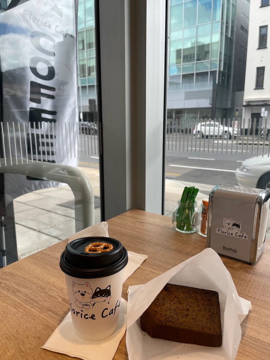 Highlights, Florice Café