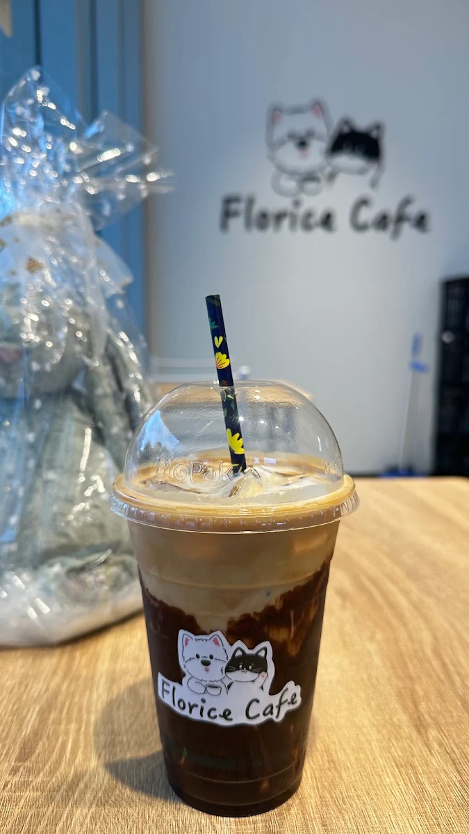 Highlights, Florice Café
