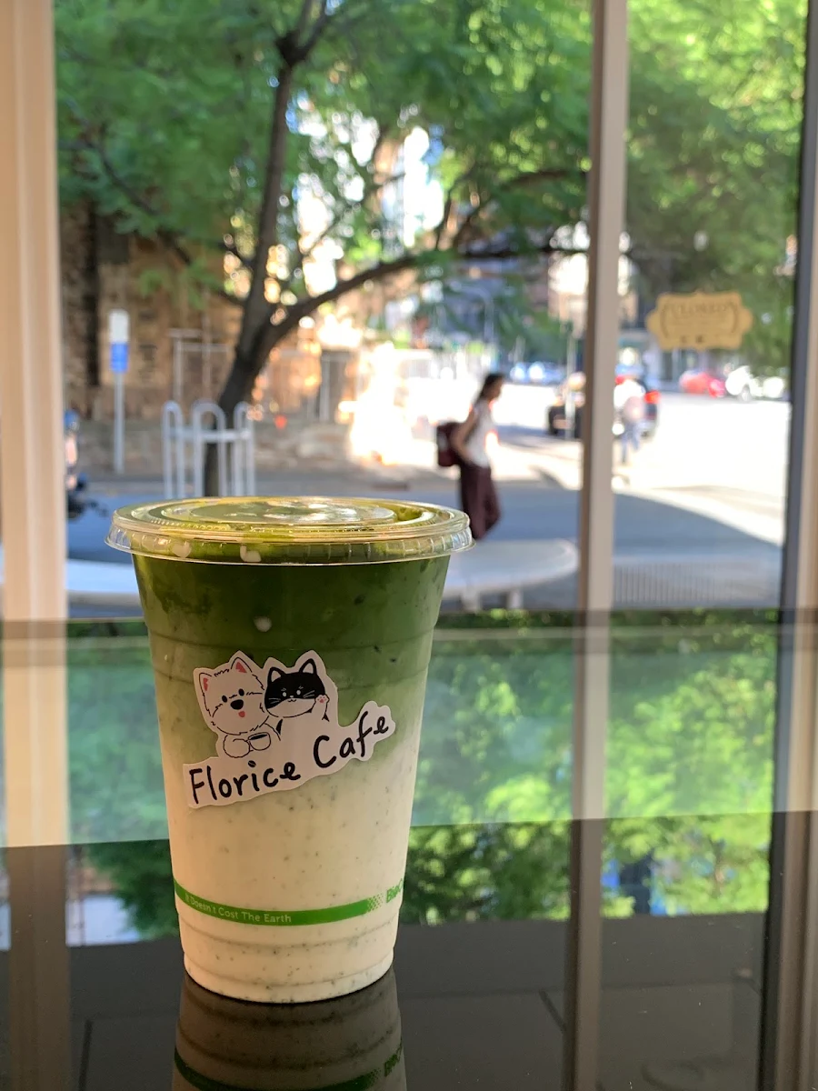 Highlights, Florice Café
