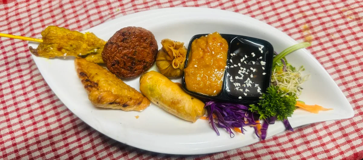 Highlights, Buk Choy Thai Restaurant