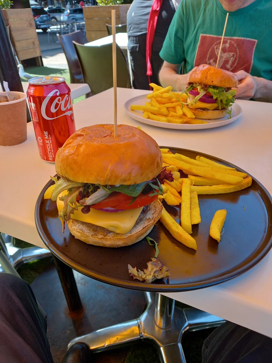 Hamburger, Gullivers cafe