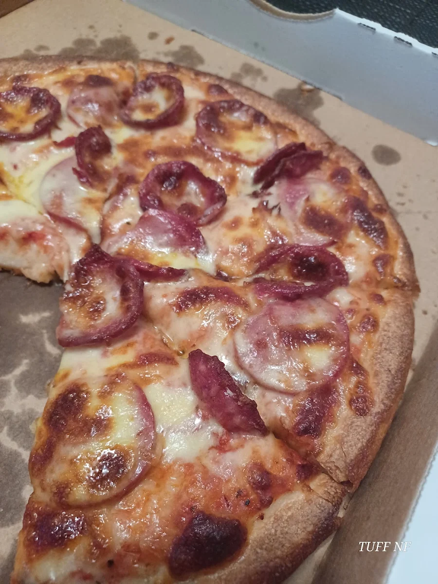 Highlights, Pizza Max Laverton