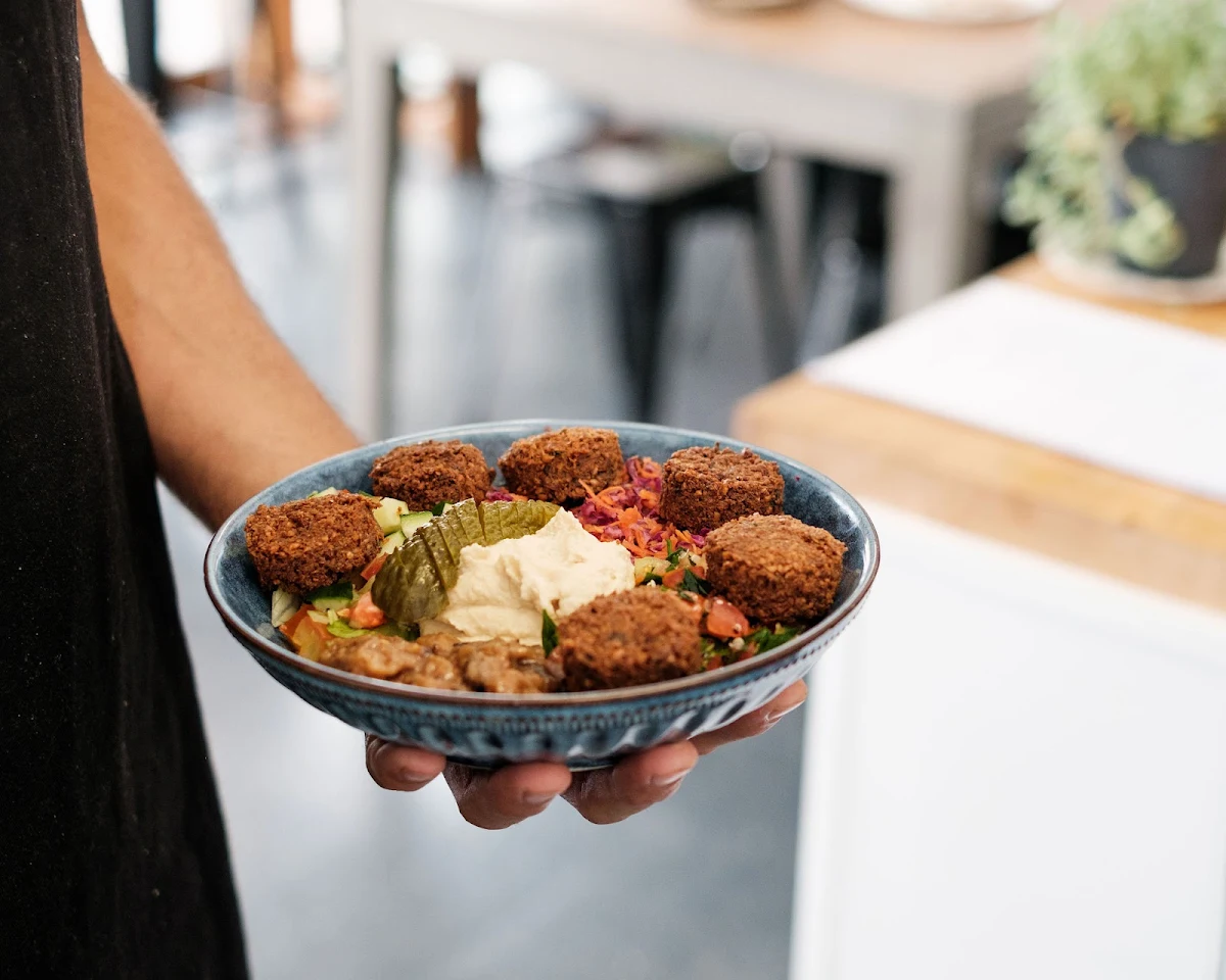 Highlights, Hakoora Foods