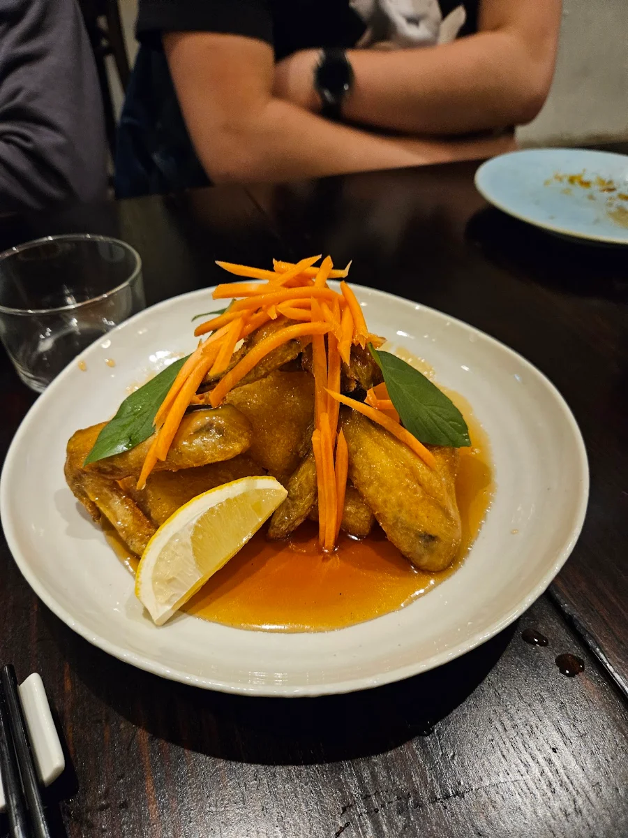 Highlights, Rue de Thanh