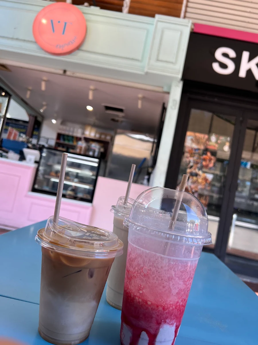 Iced Latte, VT Espresso