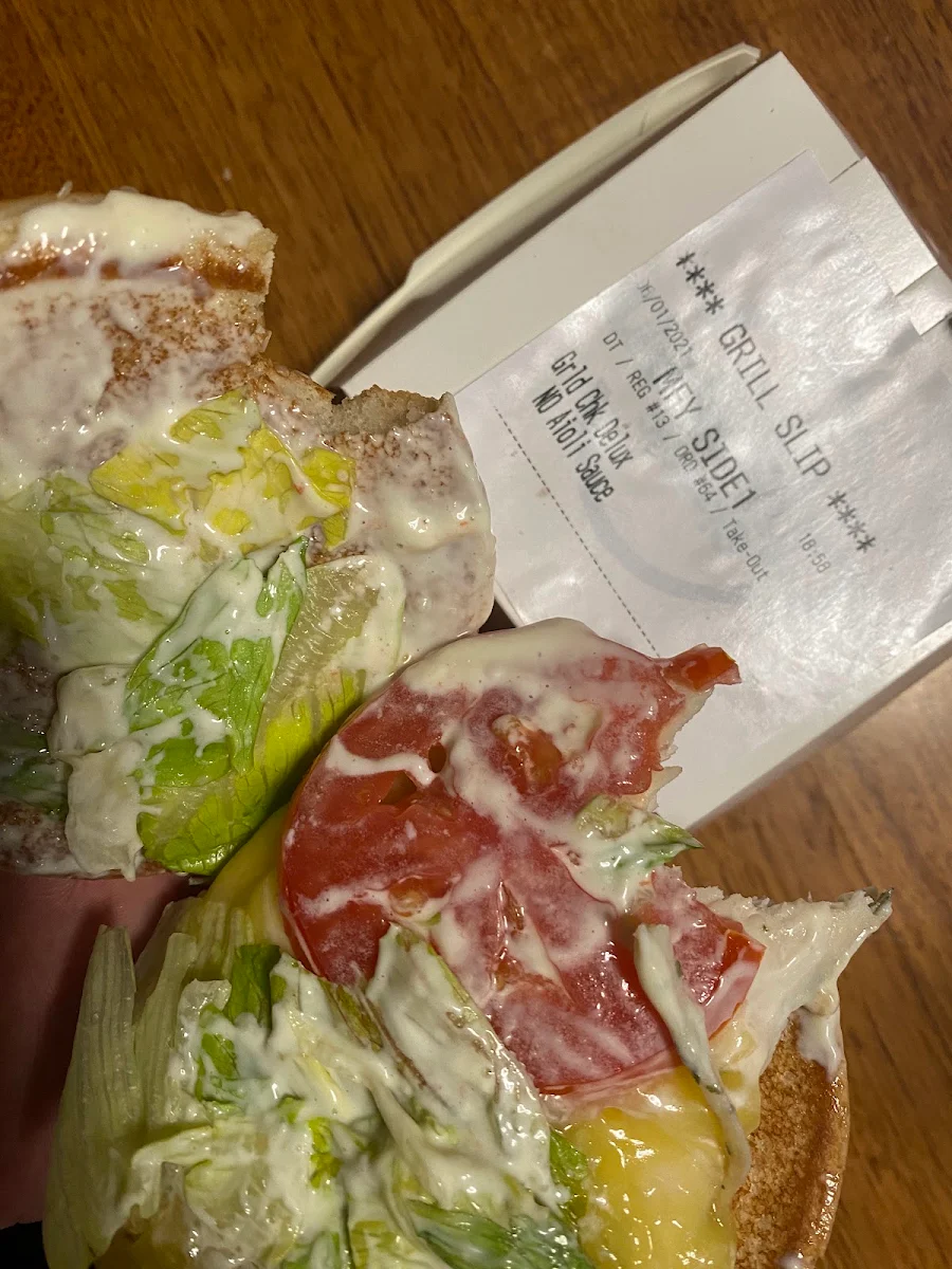 Chicken Deluxe Burger
