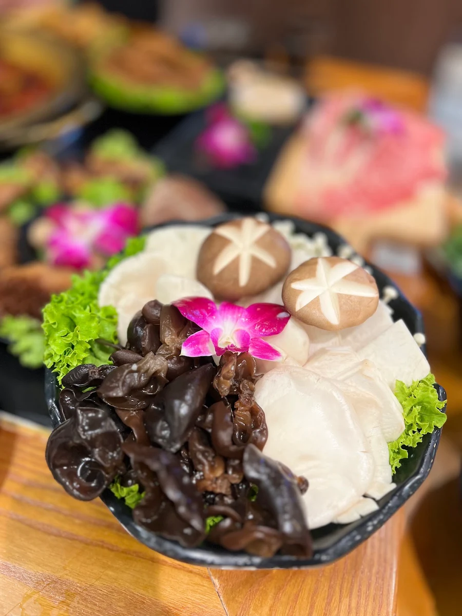 Highlights, Peijie Hotpot Eastwood