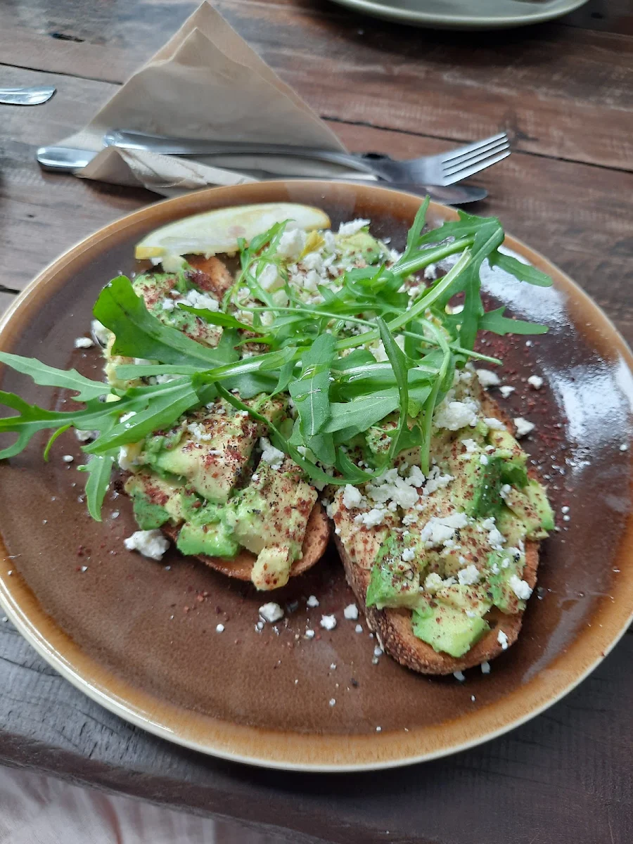 Smashed Avocado, BRENNANS