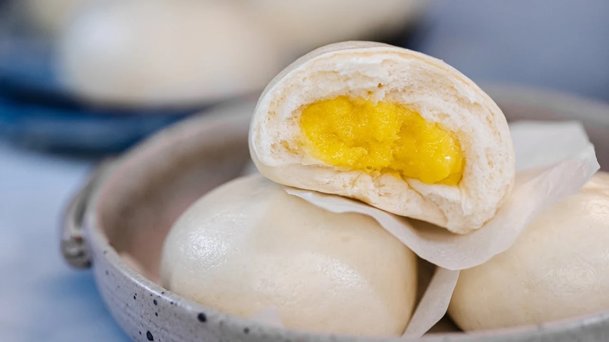 Highlights, The New Tang Restaurant and KTV