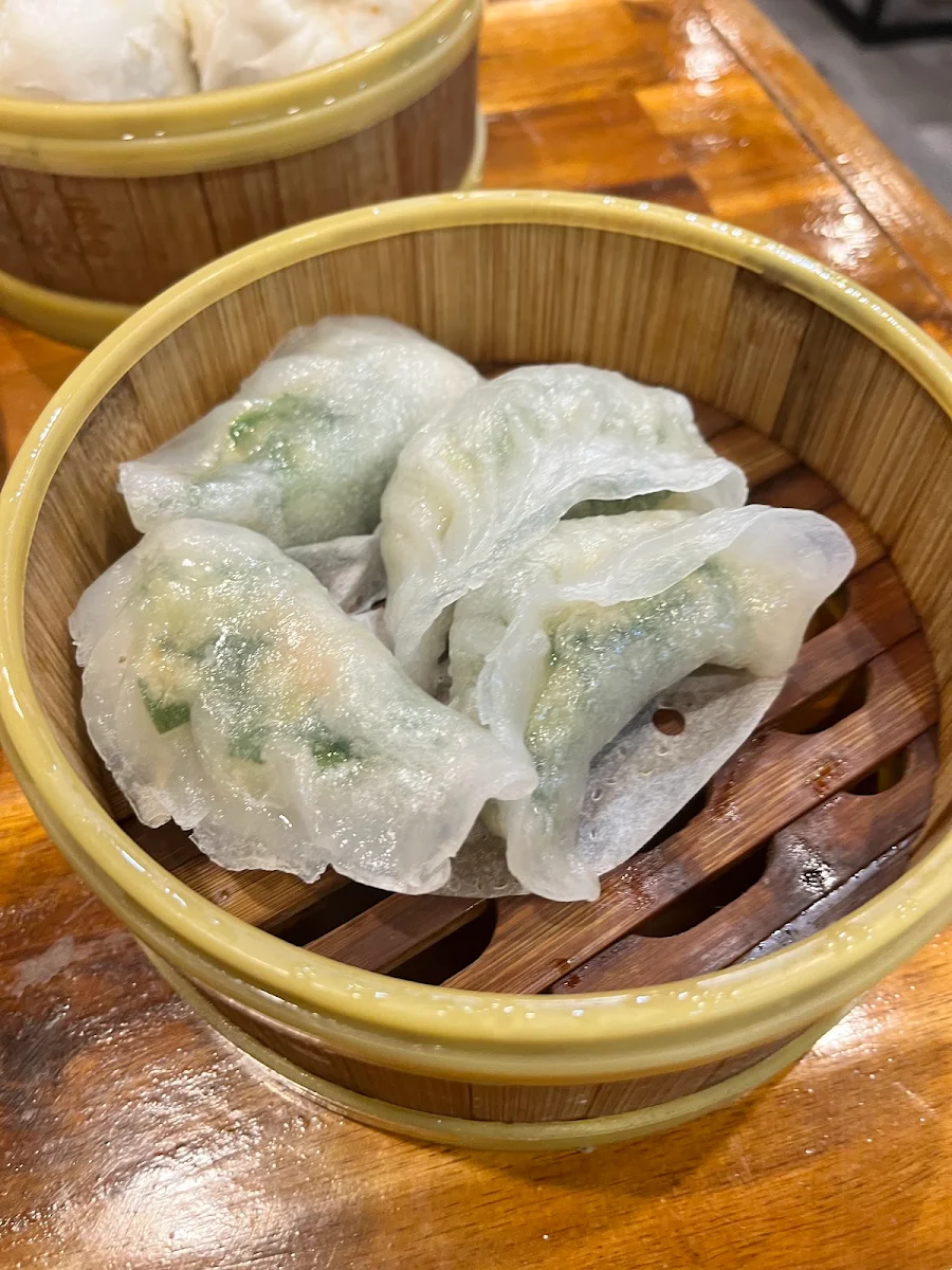 Highlights, The New Tang Restaurant and KTV
