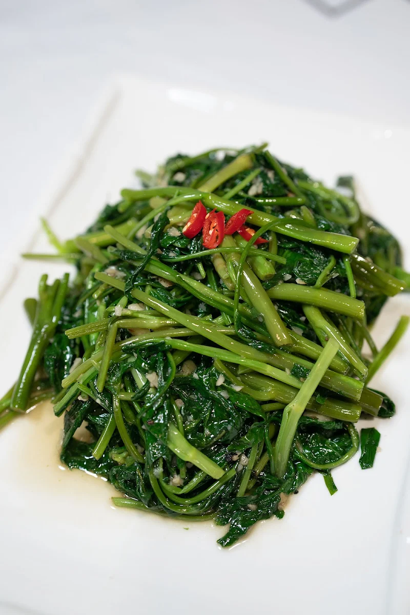 Highlights, The New Tang Restaurant and KTV