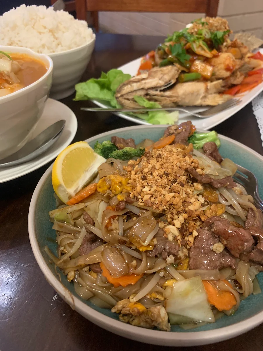 Pad Thai Beef