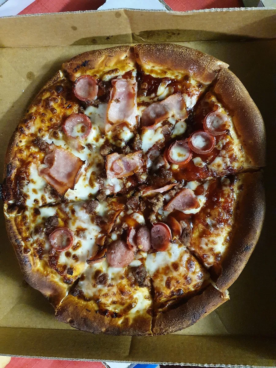 BBQ Meatlovers, Domino's Pizza Arana Hills