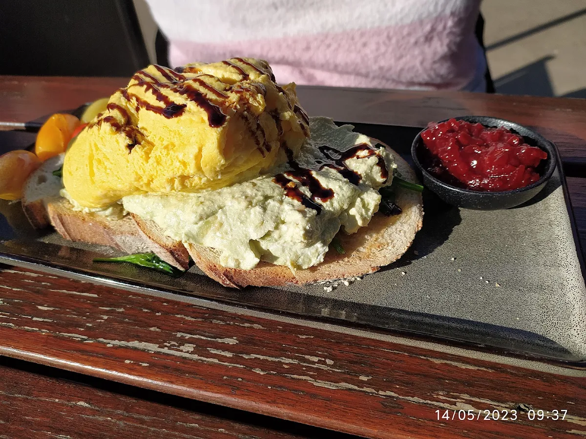 Scrambled Eggs on Toast with Smashed Avo and Feta
