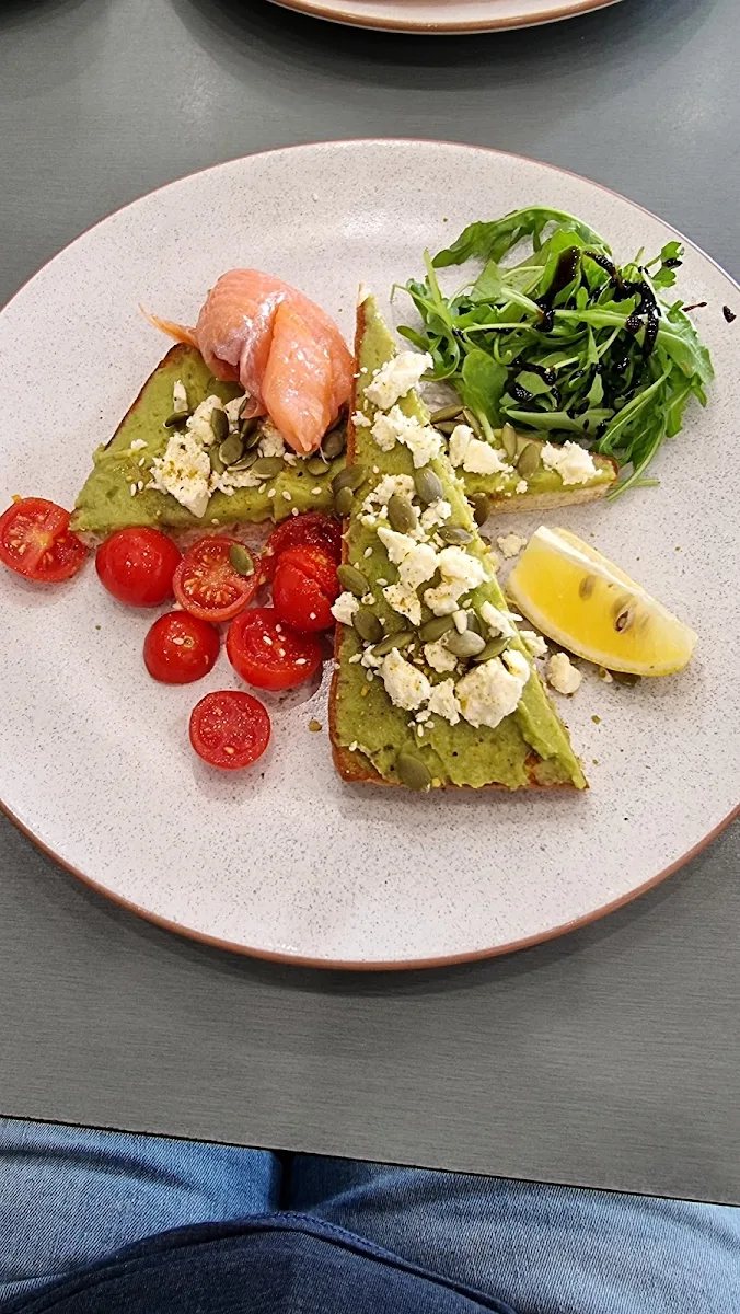 Smashed Avocado with Salmon, The Coffee Club Café - Bendigo