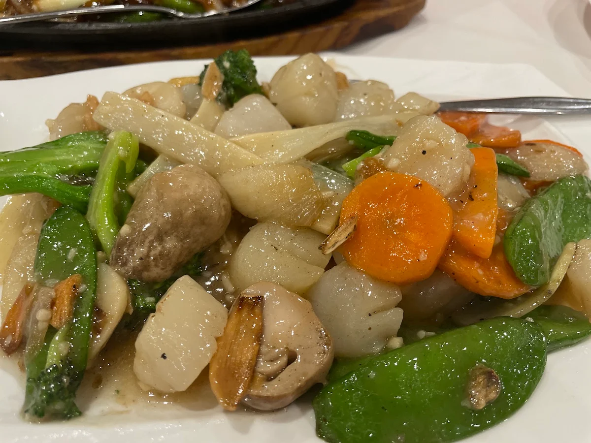 Highlights, Kwong Ling Chinese Restaurant