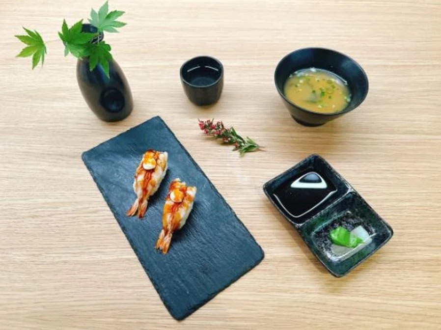 Highlights, Totem Sushi & Oyster