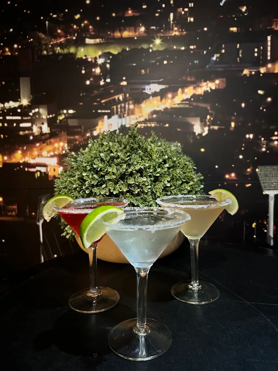 Highlights, JDs Bar & Lounge