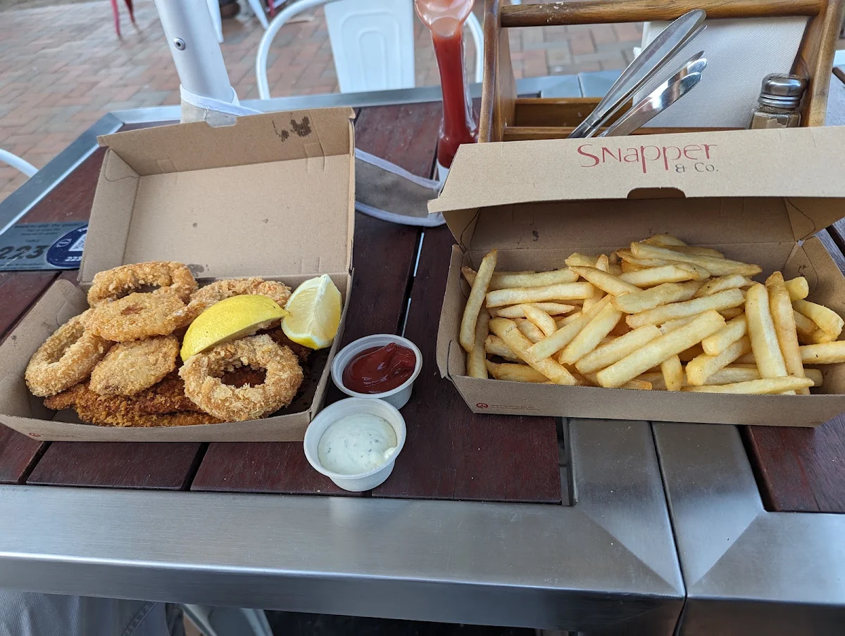 Fish N Chips, Snapper & Co.