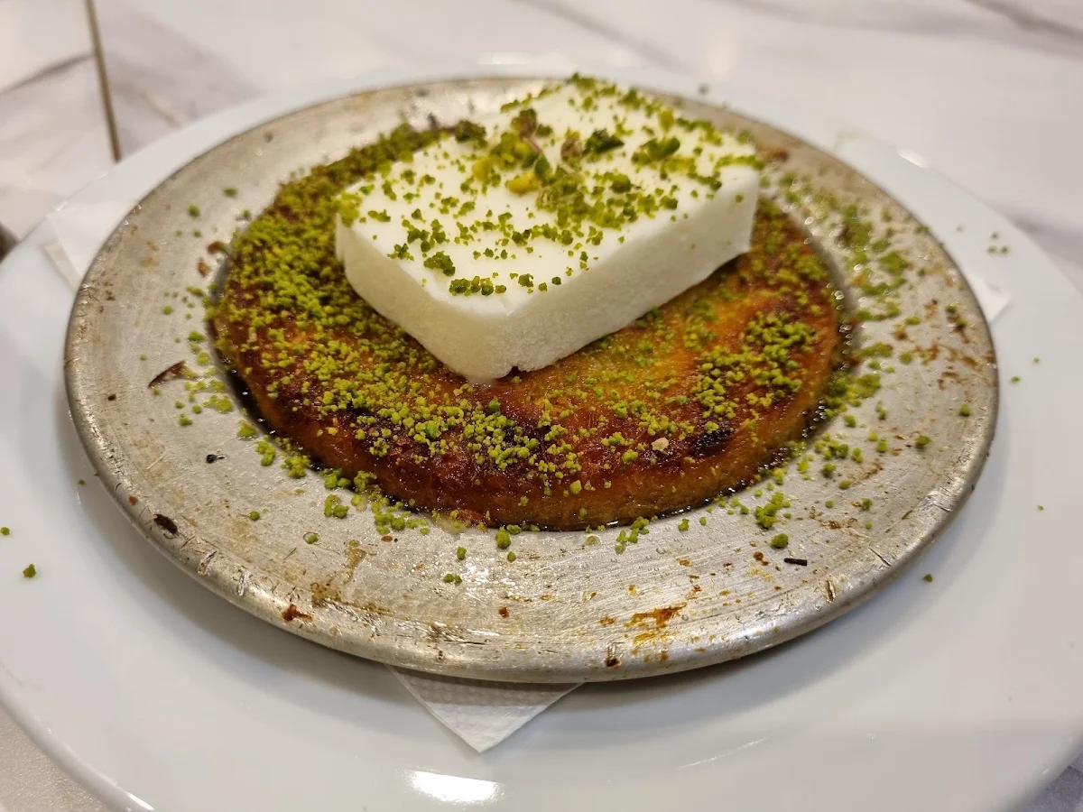 Cheese Kunefe, Saray Sweets