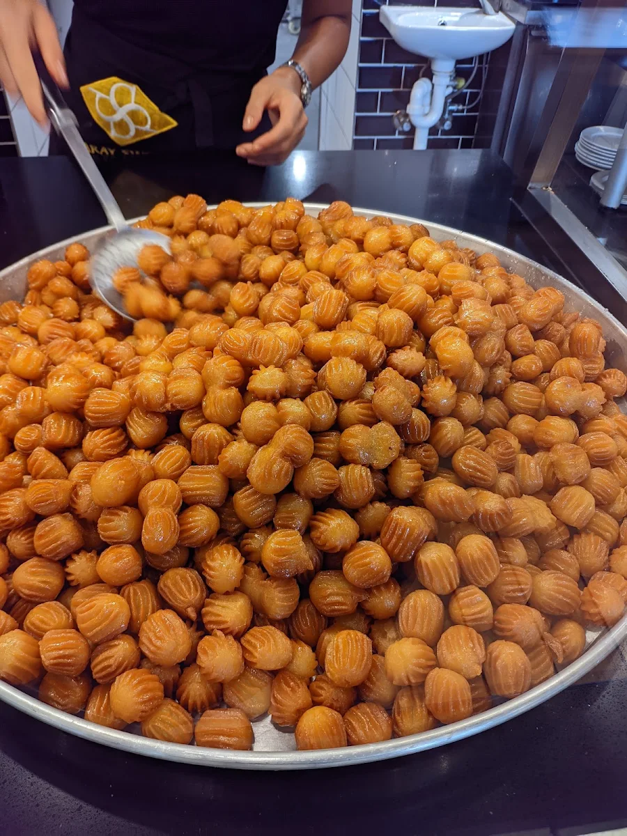 Tulumba, Saray Sweets