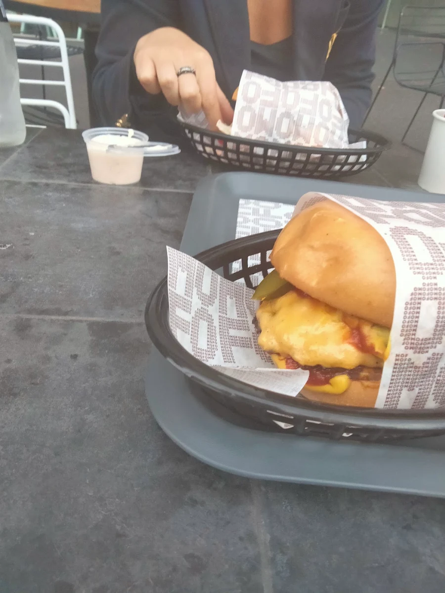 Double Cheeseburger