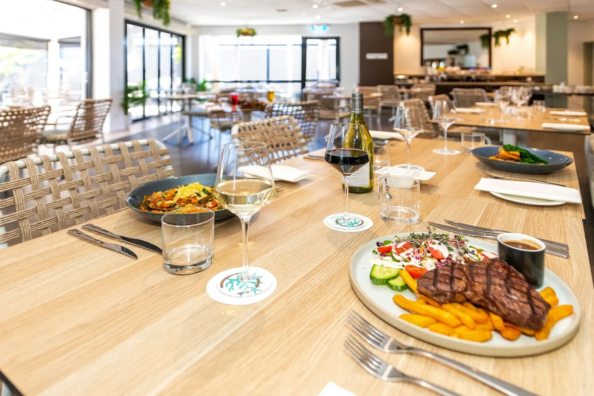 Highlights, Coral Cay Bar & Grill Mackay