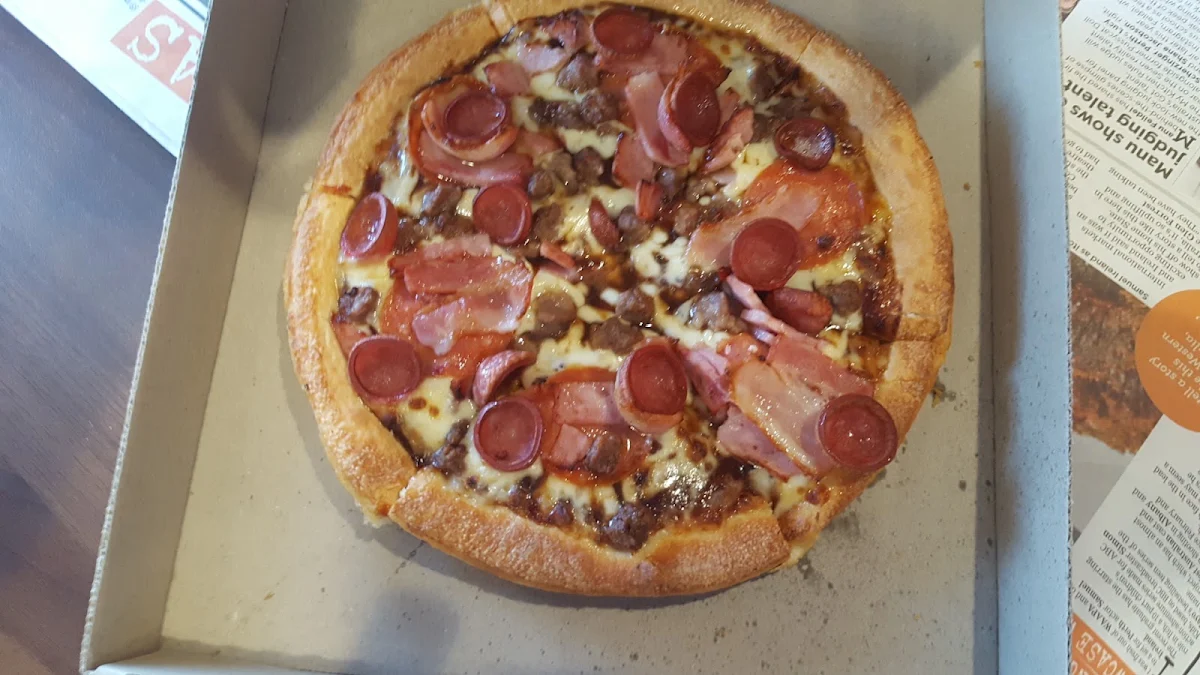 Personal Pan Super Supreme Pizza