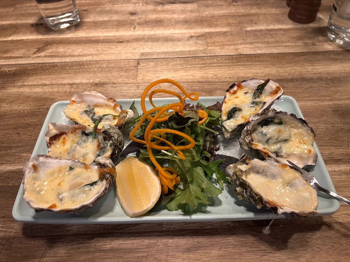 Natural Oysters
