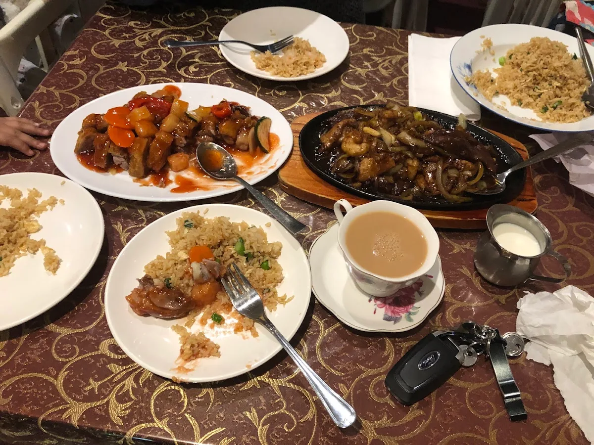 Highlights, Red Chamber Chinese Restaurant