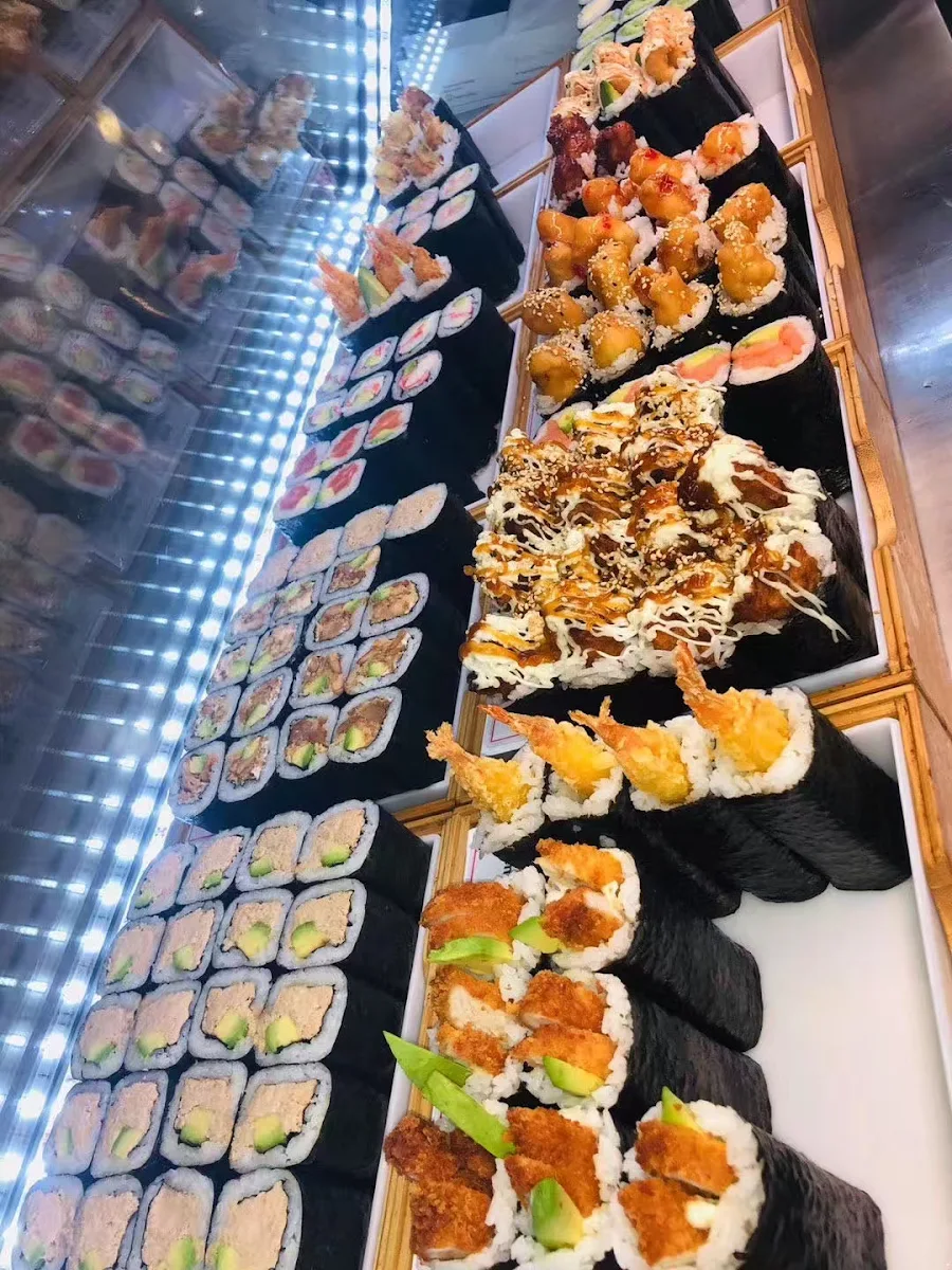 Highlights, Sushi Guru Arana Hills