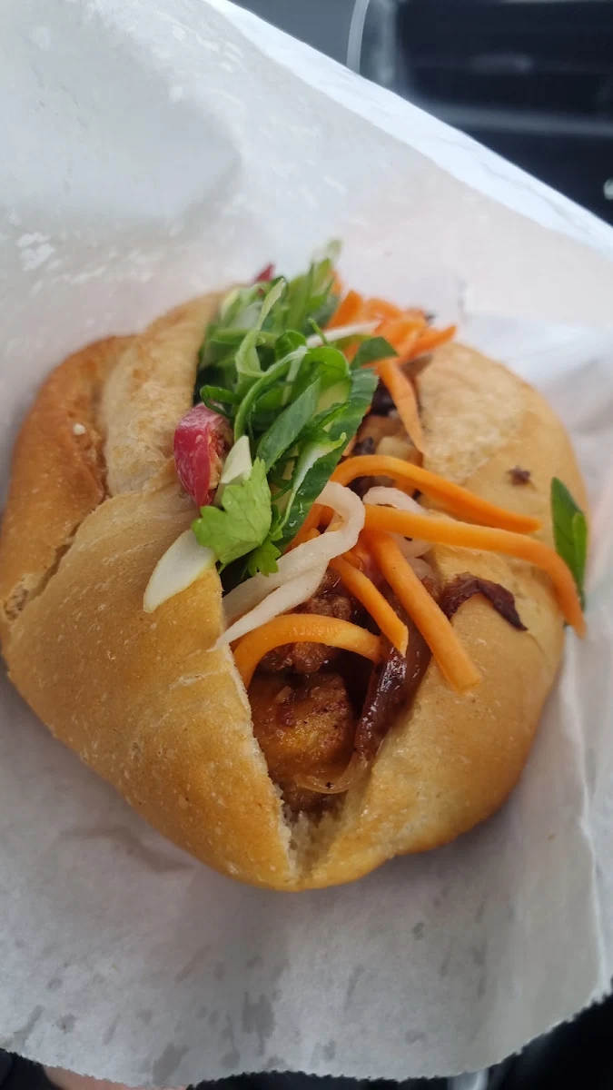 Highlights, Banh Mee Cafe