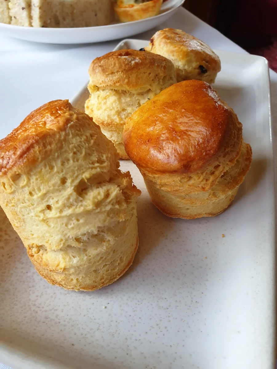 Scones, Strangers Corridor