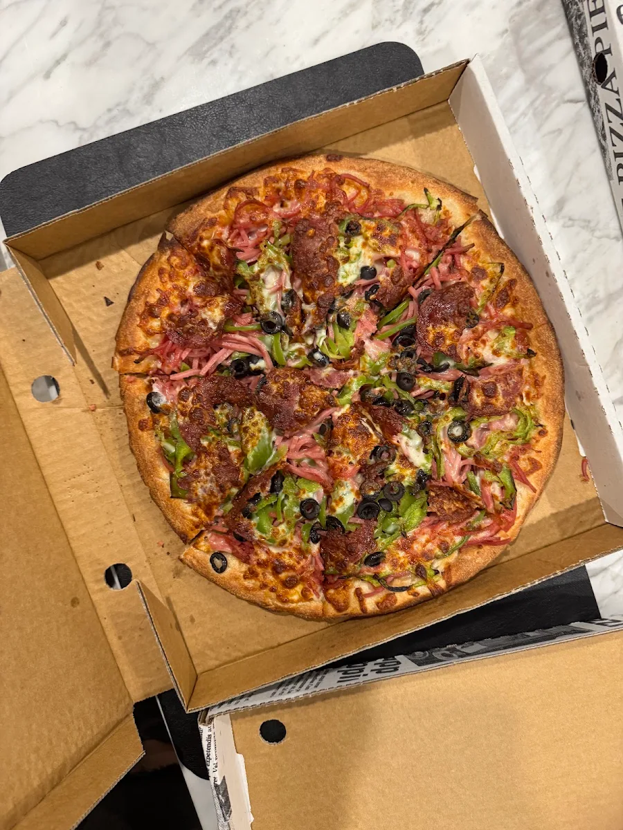 Highlights, Goonawarra Pizza