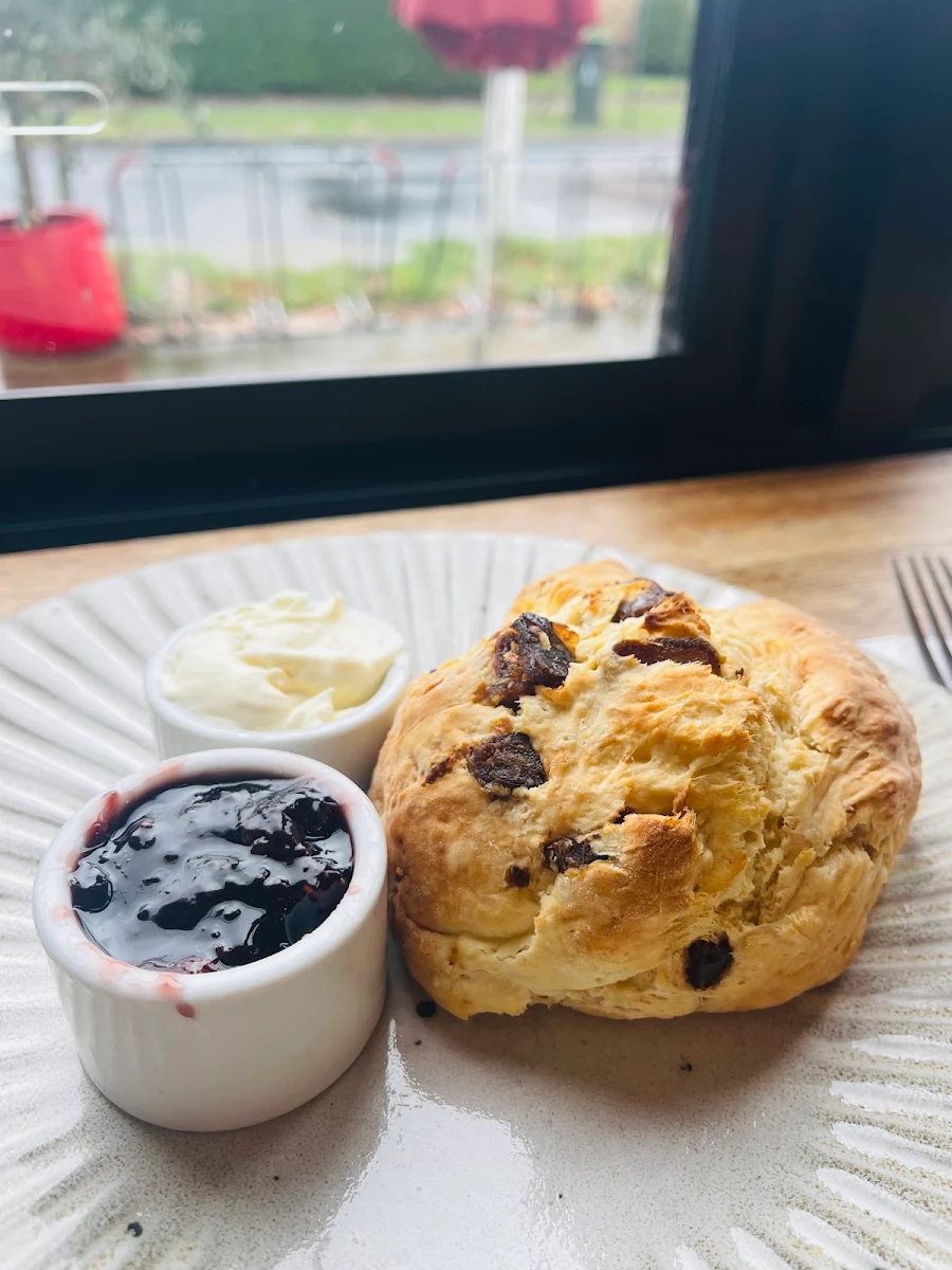 Scone, Red Cup Cafe