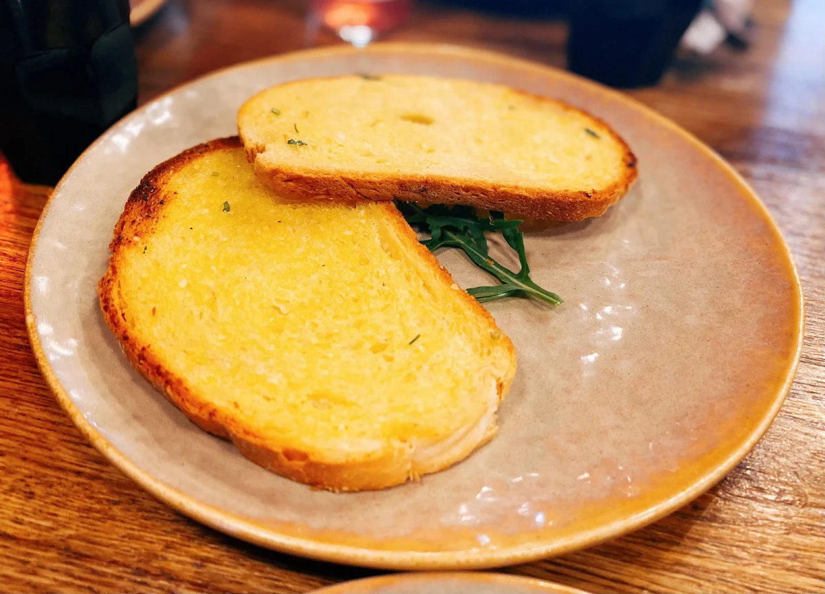 Garlic Bread, Pasta La Vista Kogarah