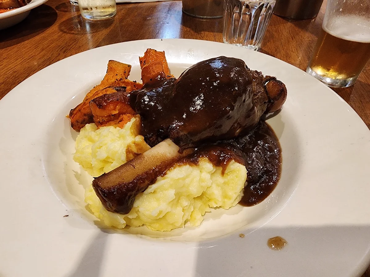Lamb Shank, Hunt Club Hotel