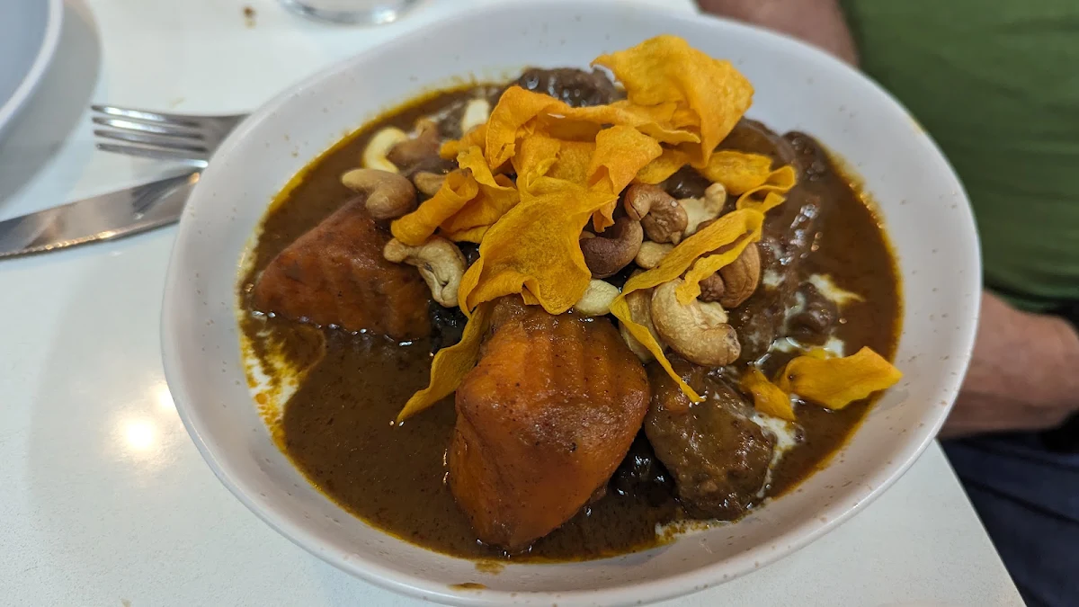 Lamb Shank Massaman Curry