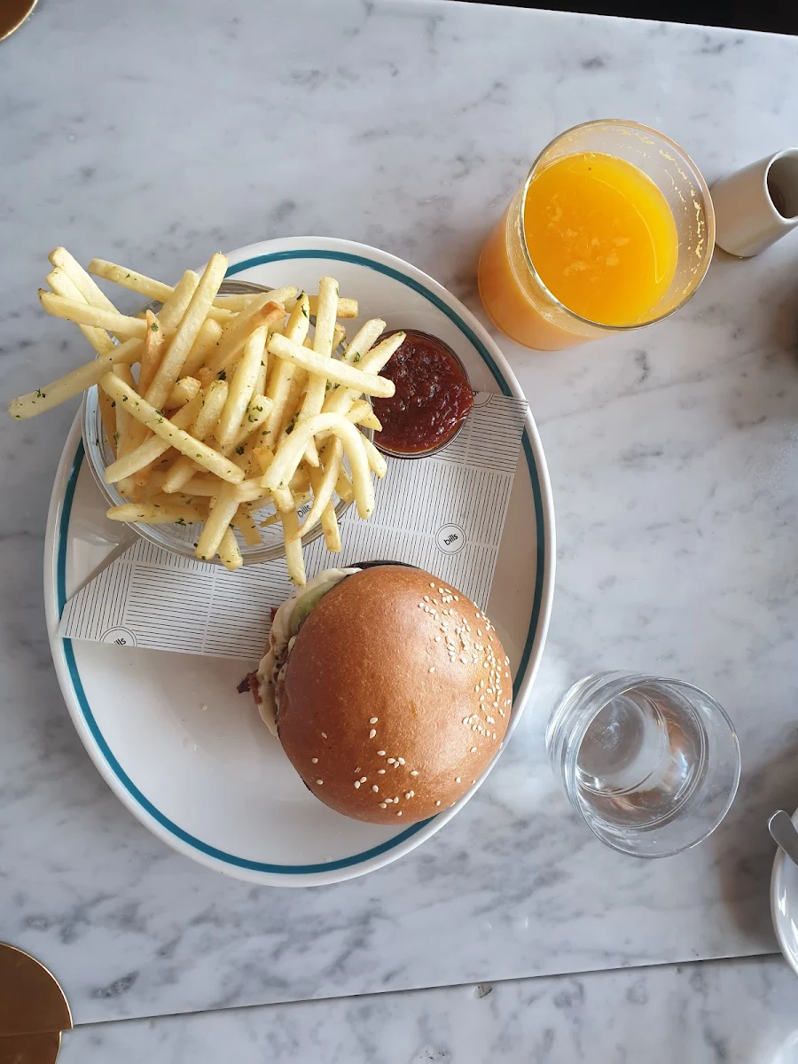 Beef Burger, bills