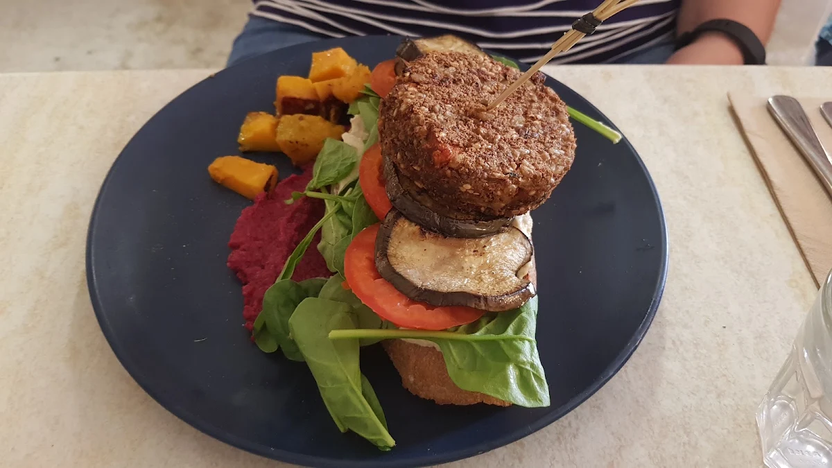 Vegan Stack, HOMEGROUND