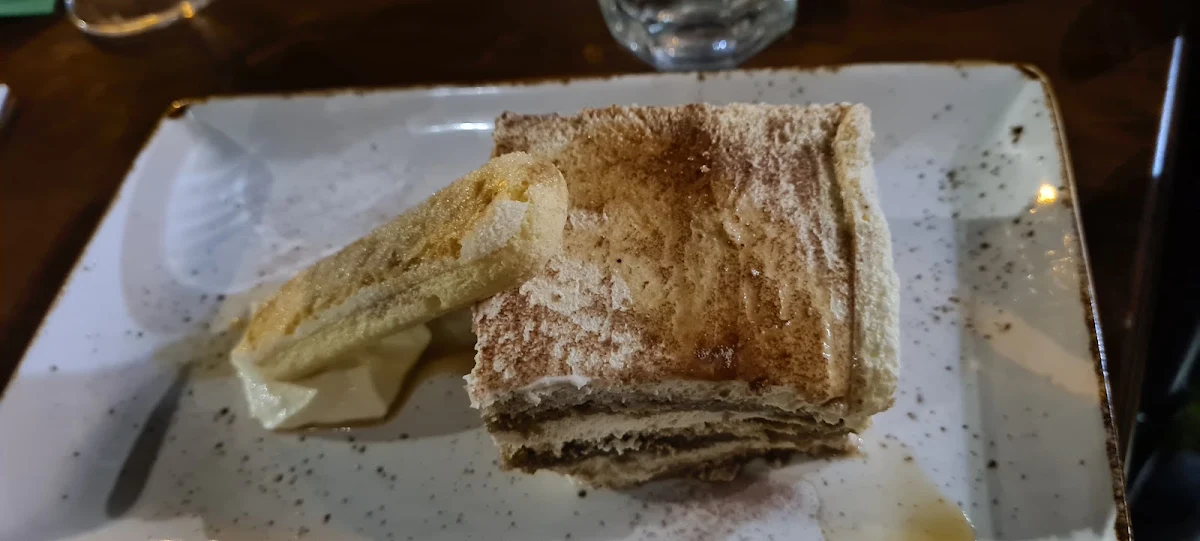 Tiramisu, Royal Standard Hotel